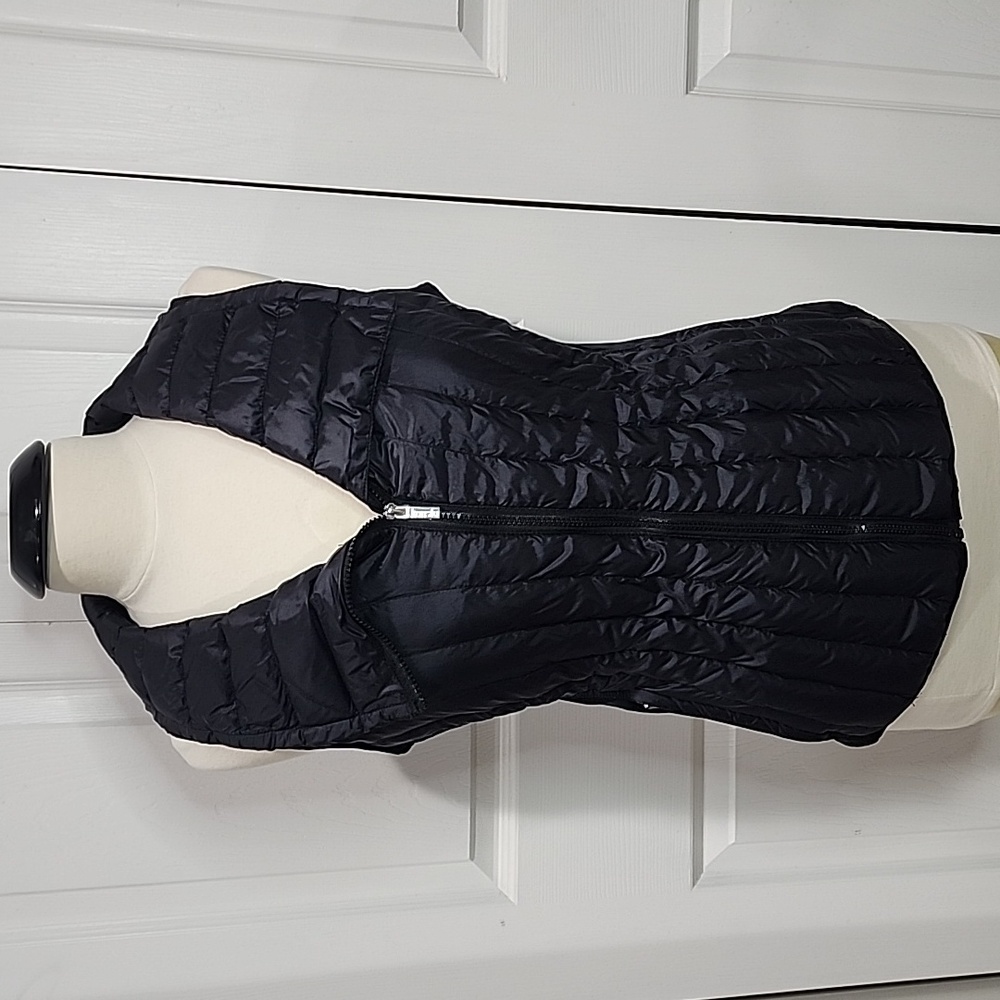 EUC! Women's Kensie Performance Black Packable Quilted Vest Size Large